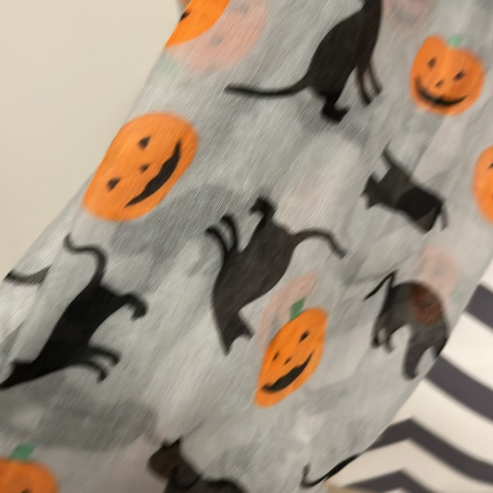 Halloween 🎃 Infinity Scarf - Picture 3 of 3